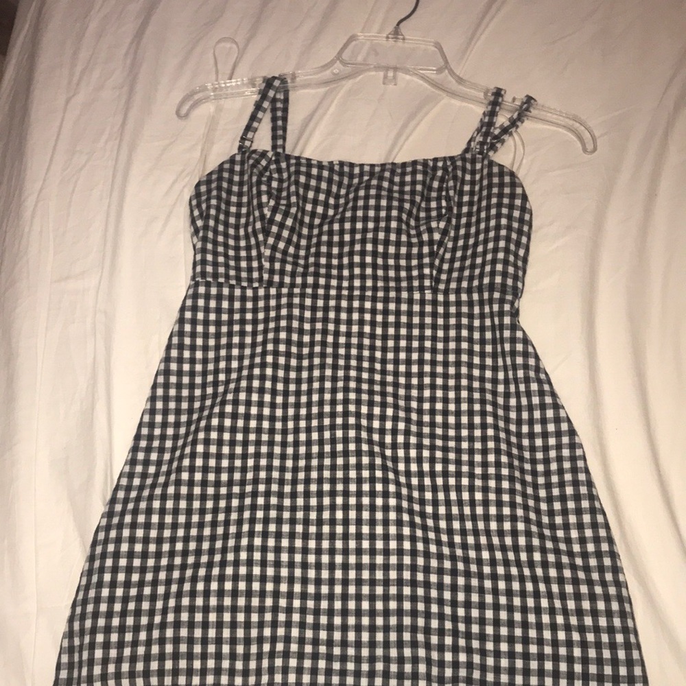 super cute black and white checkered dress